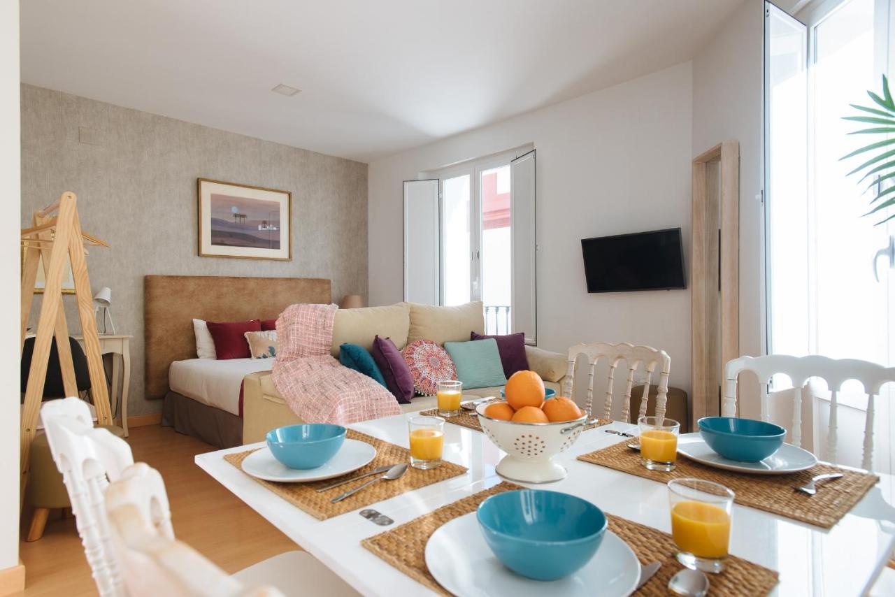 Hostly Acetres 2A-Penthouse In City Center-Fibre-Parking Opt Севиля Екстериор снимка
