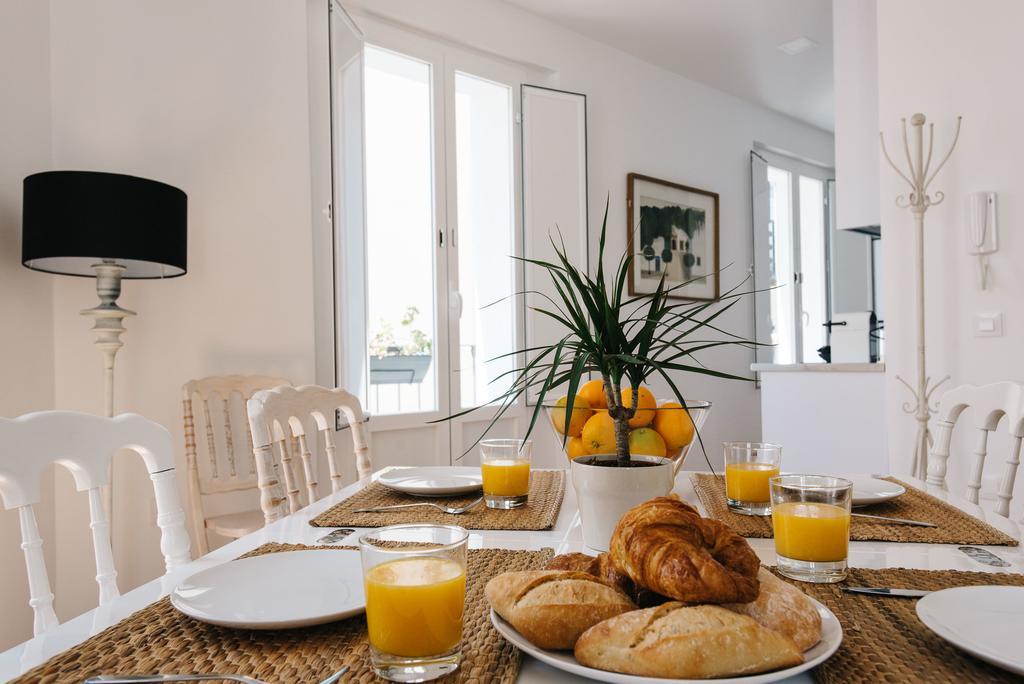 Hostly Acetres 2A-Penthouse In City Center-Fibre-Parking Opt Севиля Екстериор снимка